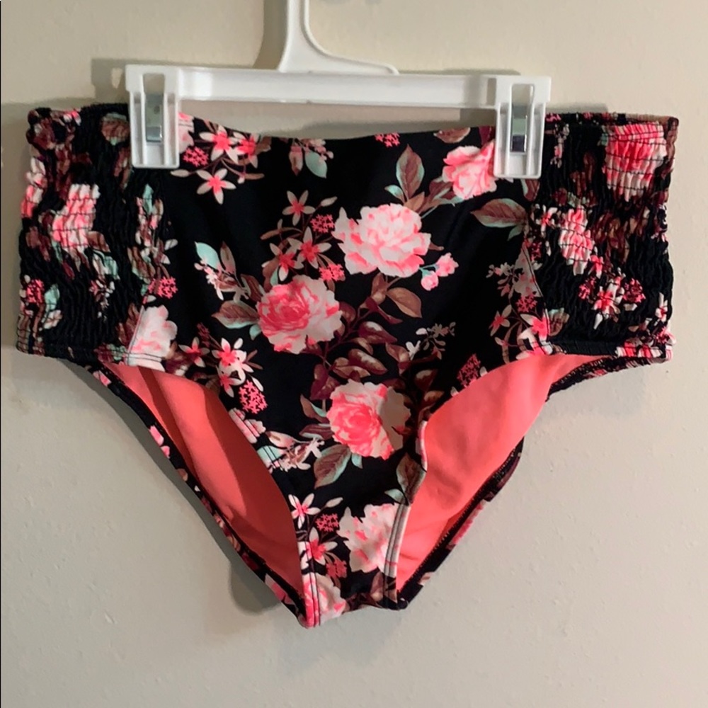 High waisted bikini bottom